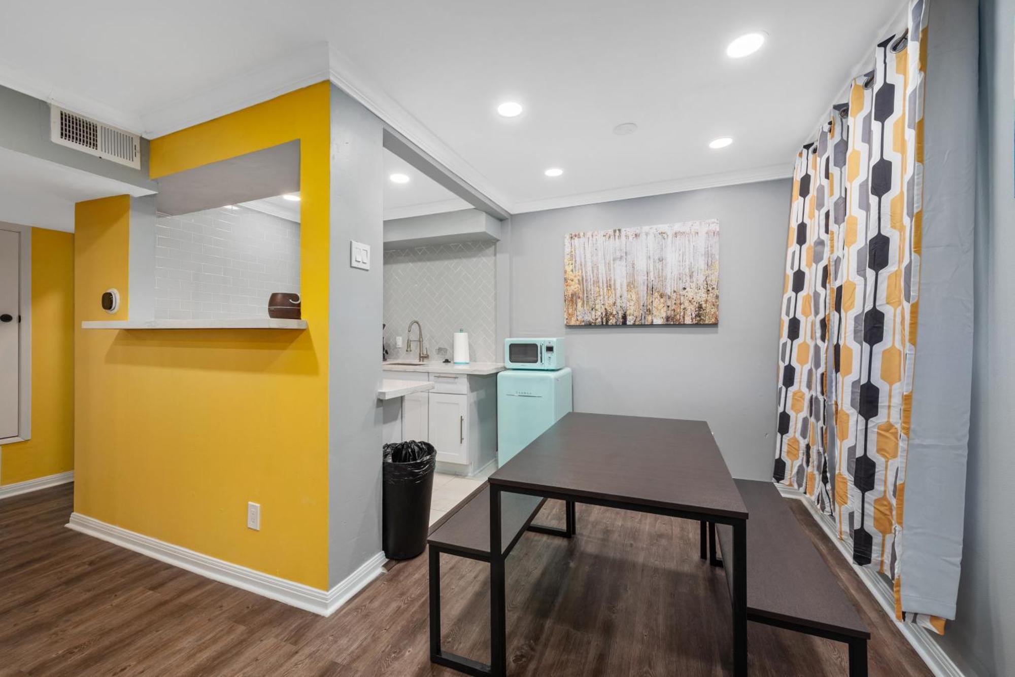 Montrose 1br With Modern Vibes And Fast Wifi Apartment *