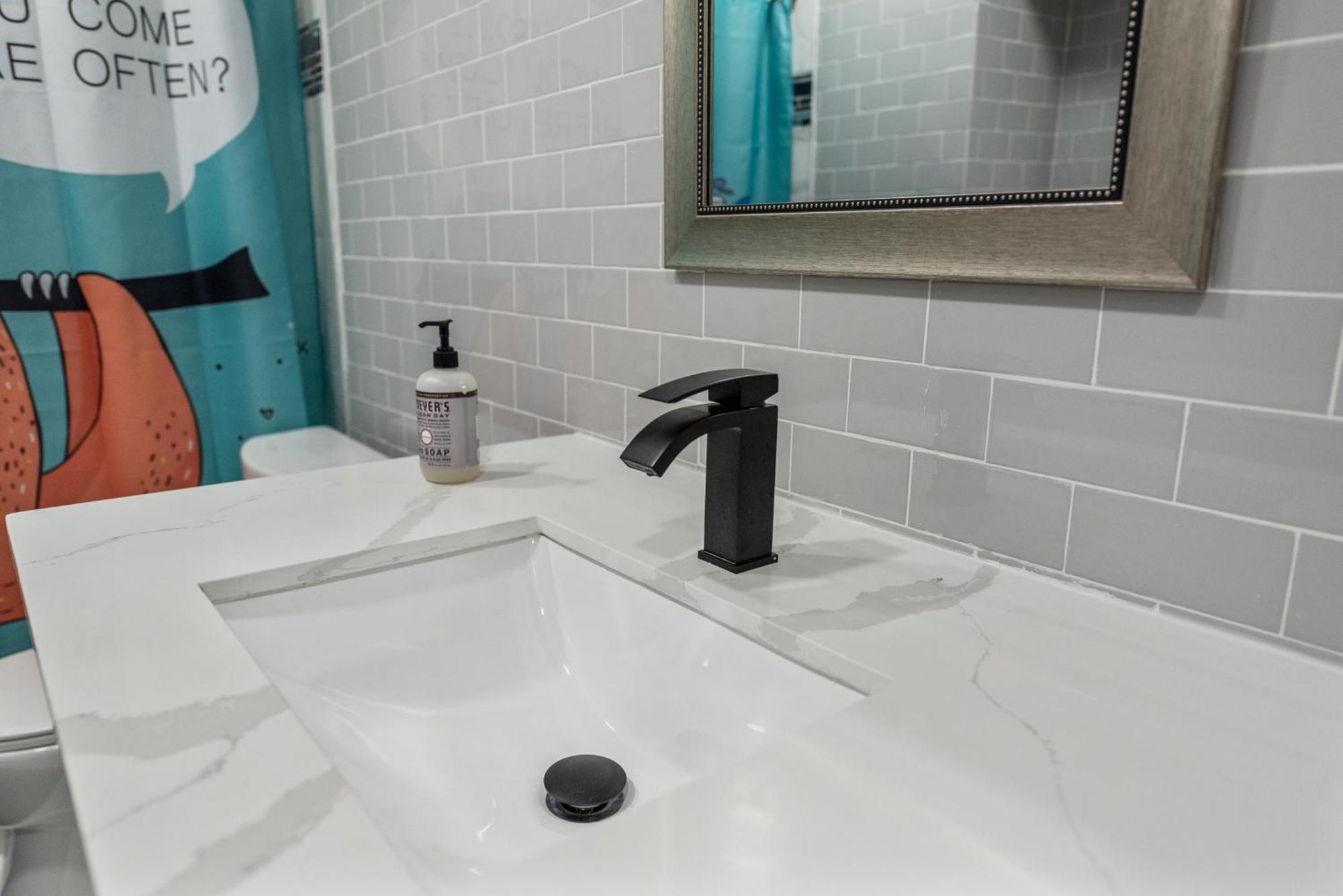 Montrose 1br With Modern Vibes And Fast Wifi Apartment Houston
